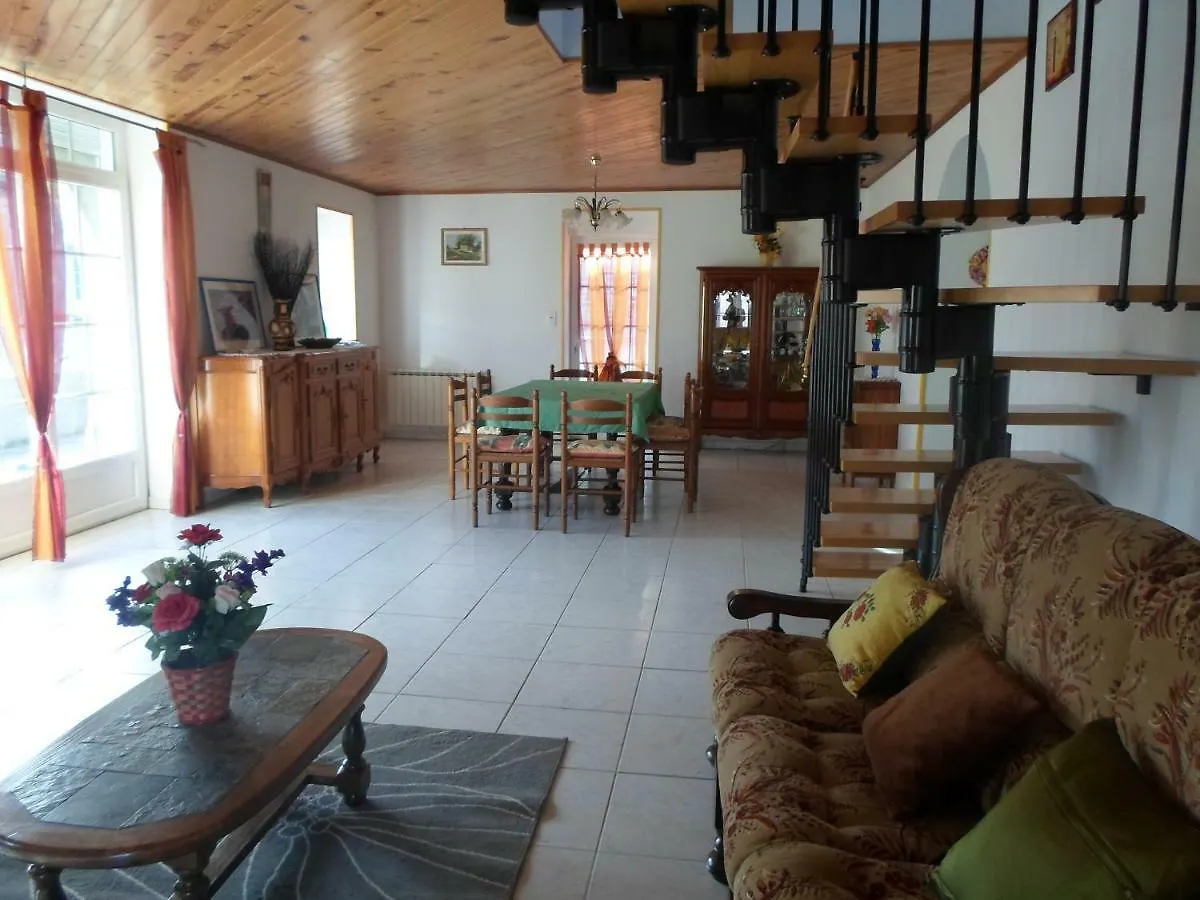 بيت للعطل Scaer Gite De La Grande Garenne